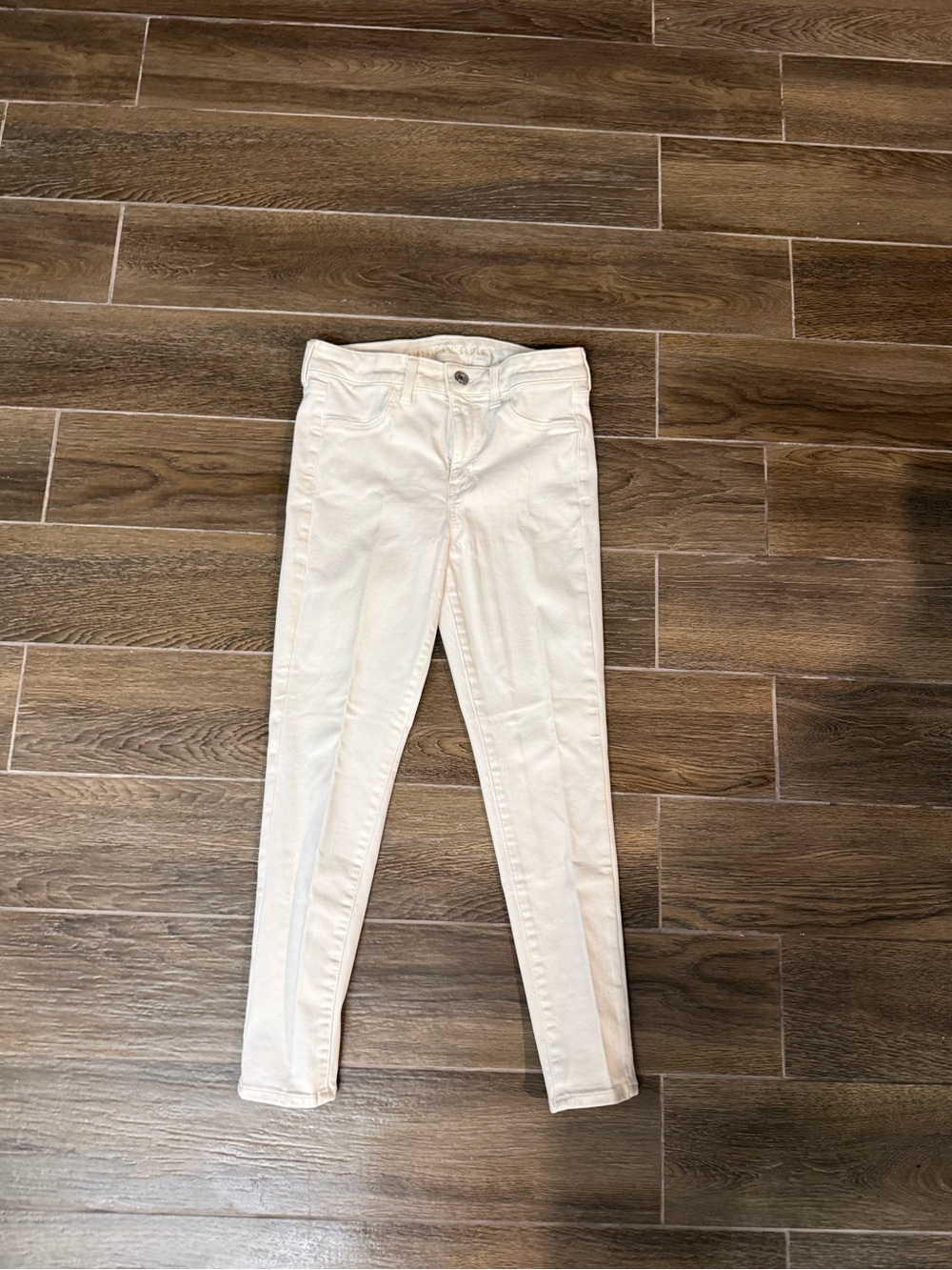American Eagle Outfitters White Skinny Jeans